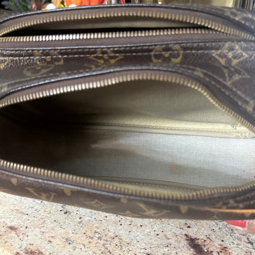 Louis Vuitton Brown Monogram Canvas Crossbody Bag - Picture 5 of 7